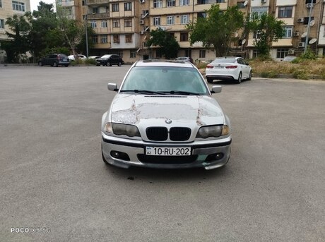 BMW 320 2000