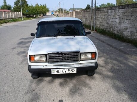 LADA (VAZ) 2107