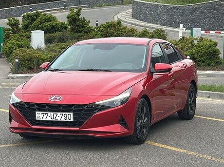 Hyundai Elantra 2021