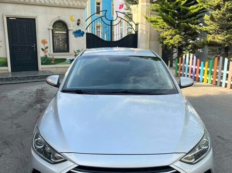 Hyundai Avante 2016