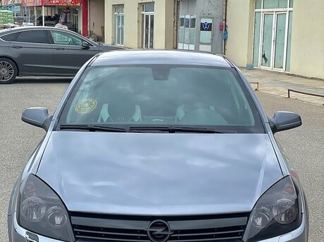 Opel Astra 2007