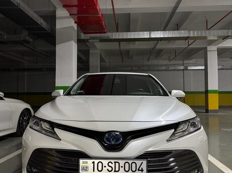 Toyota Camry 2020
