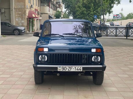 LADA (VAZ) Niva 2015