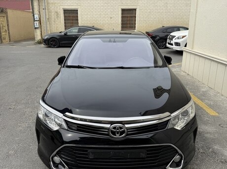 Toyota Camry 2016