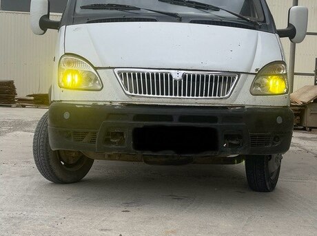 GAZ 2705-777 2003