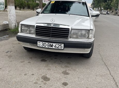 Mercedes 190 1990