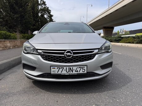 Opel Astra 2018