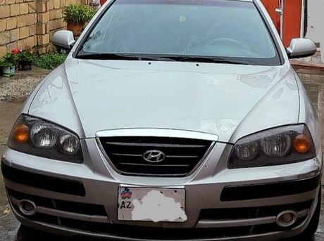 Hyundai Elantra 2003