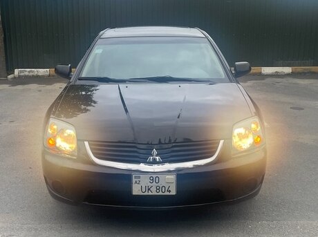 Mitsubishi Galant