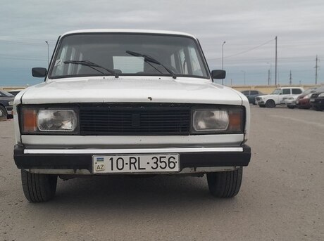 LADA (VAZ) 2104 2000