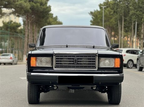 LADA (VAZ) 2107 2011