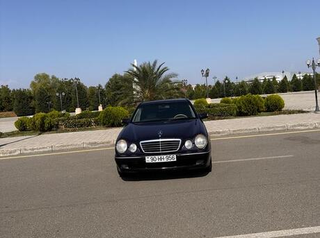 Mercedes E 200 2000