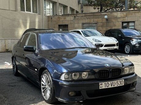 BMW 530