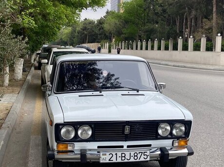 LADA (VAZ) 2106 2000