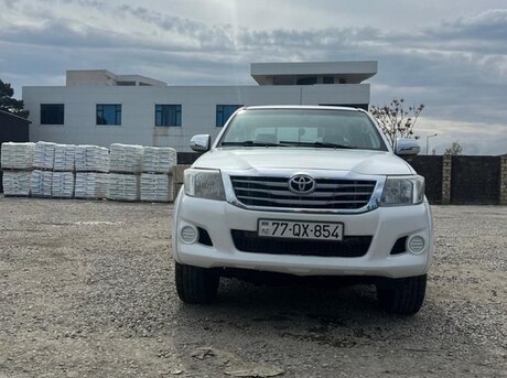 Toyota Hilux 2011