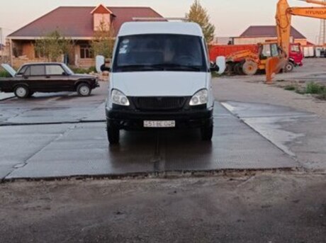 GAZ 2705 2005