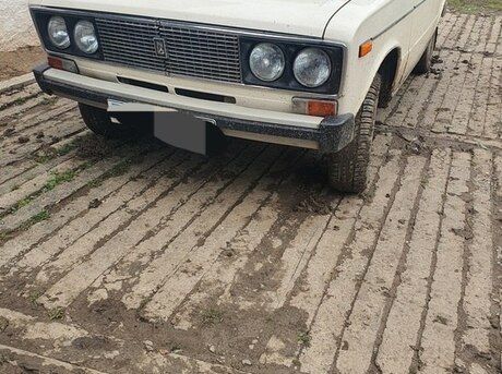 LADA (VAZ) 2106 1990