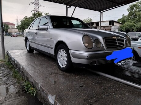 Mercedes E 200 1996