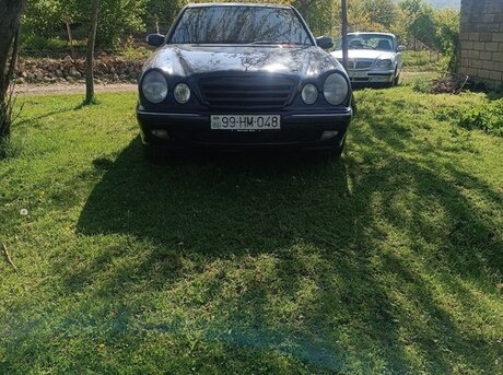 Mercedes E 220 d 1999