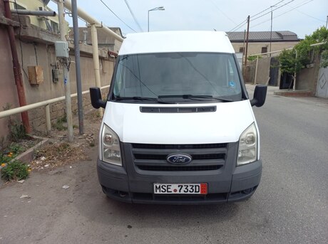 Ford Transit 2010
