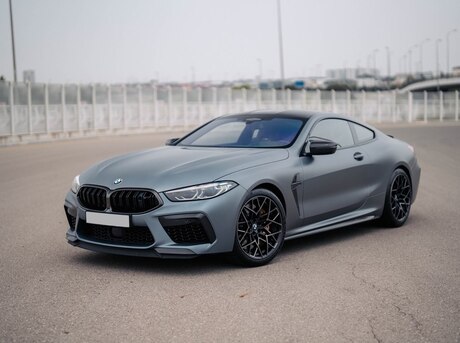 BMW M8