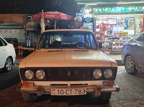 LADA (VAZ) 2106 1990