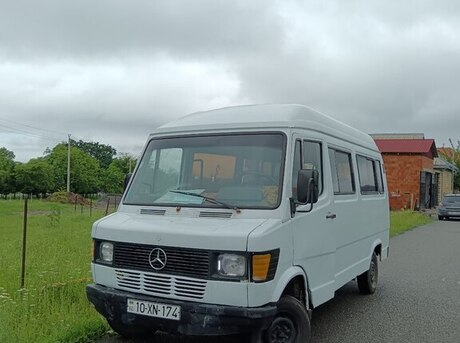 Mercedes 208 D 1994