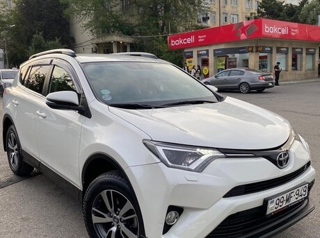 Toyota RAV4 2018