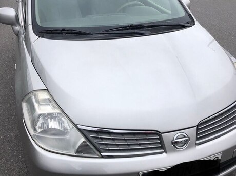 Nissan Tiida 2008