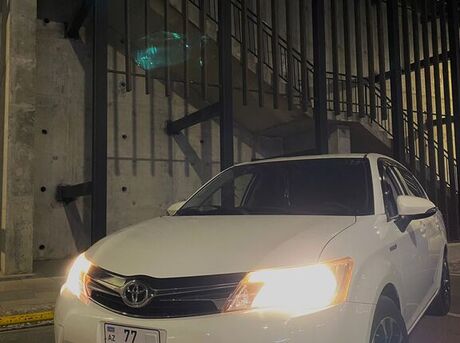 Toyota Corolla Axio 2013