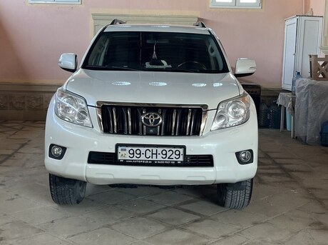 Toyota Land Cruiser Prado 2012