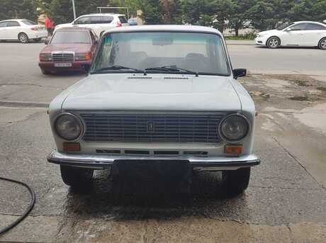 LADA (VAZ) 21011