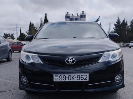 Toyota Camry 2012