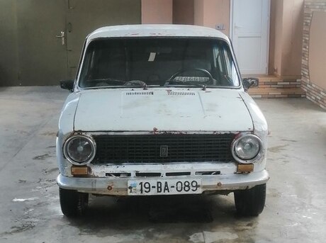 LADA (VAZ) 21011 1981