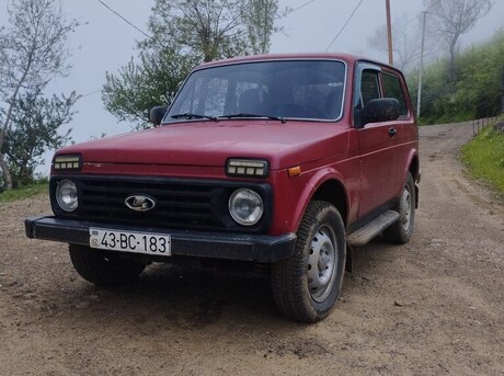 LADA (VAZ) Niva 1998