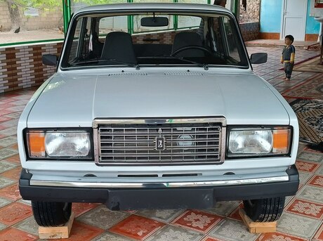 LADA (VAZ) 2107 2010