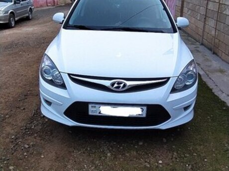Hyundai i30 2011