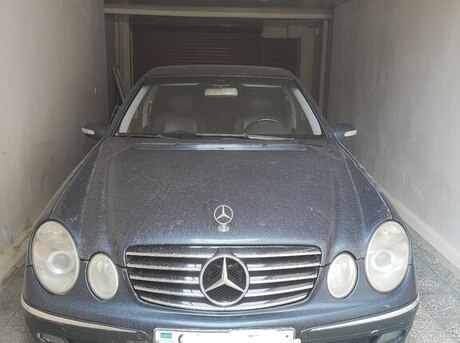 Mercedes E 220 d 2002