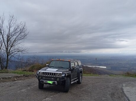 Hummer H3
