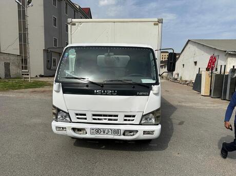 Isuzu NPR 66 L 2008