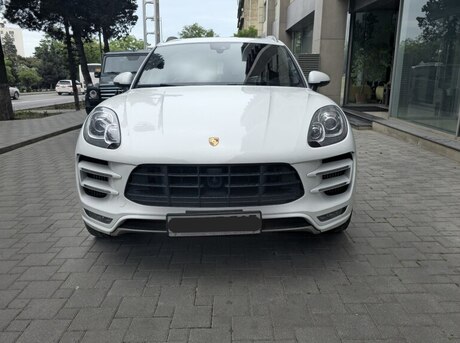 Porsche Macan Turbo