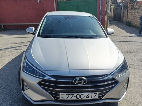Hyundai Elantra 2019