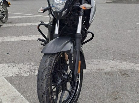 Bajaj Pulsar NS 200 2022
