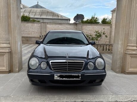 Mercedes E 240 2000
