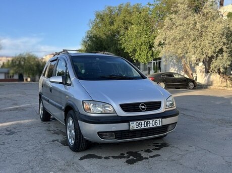 Opel Zafira 1999