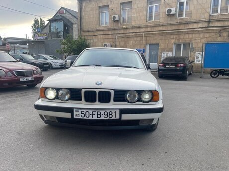 BMW 520 1990