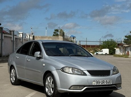 Daewoo Gentra 2014
