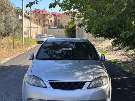 Daewoo Gentra 2014