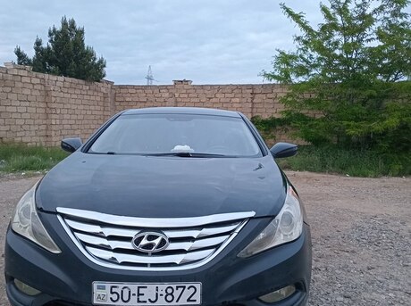 Hyundai Sonata 2011