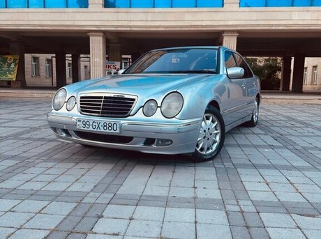 Mercedes E 270 2001